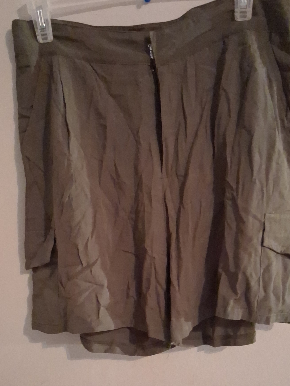 Olive Side Pockets Juniors Shorts  with Front Zip